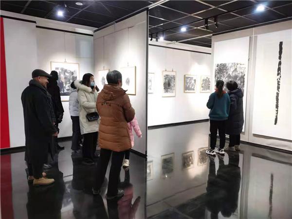 色?借——當代藝術家四人展順利開幕