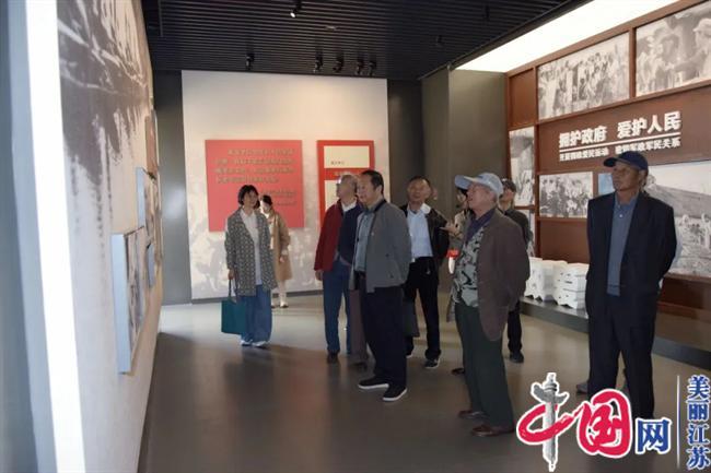 淮安市司法局開展“學思踐悟二十大，翔宇精神照銀輝”主題黨日暨重陽節活動