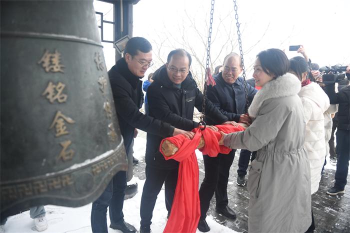 江蘇淮安老子山龜山傳統(tǒng)村落長(zhǎng)桌宴迎新年